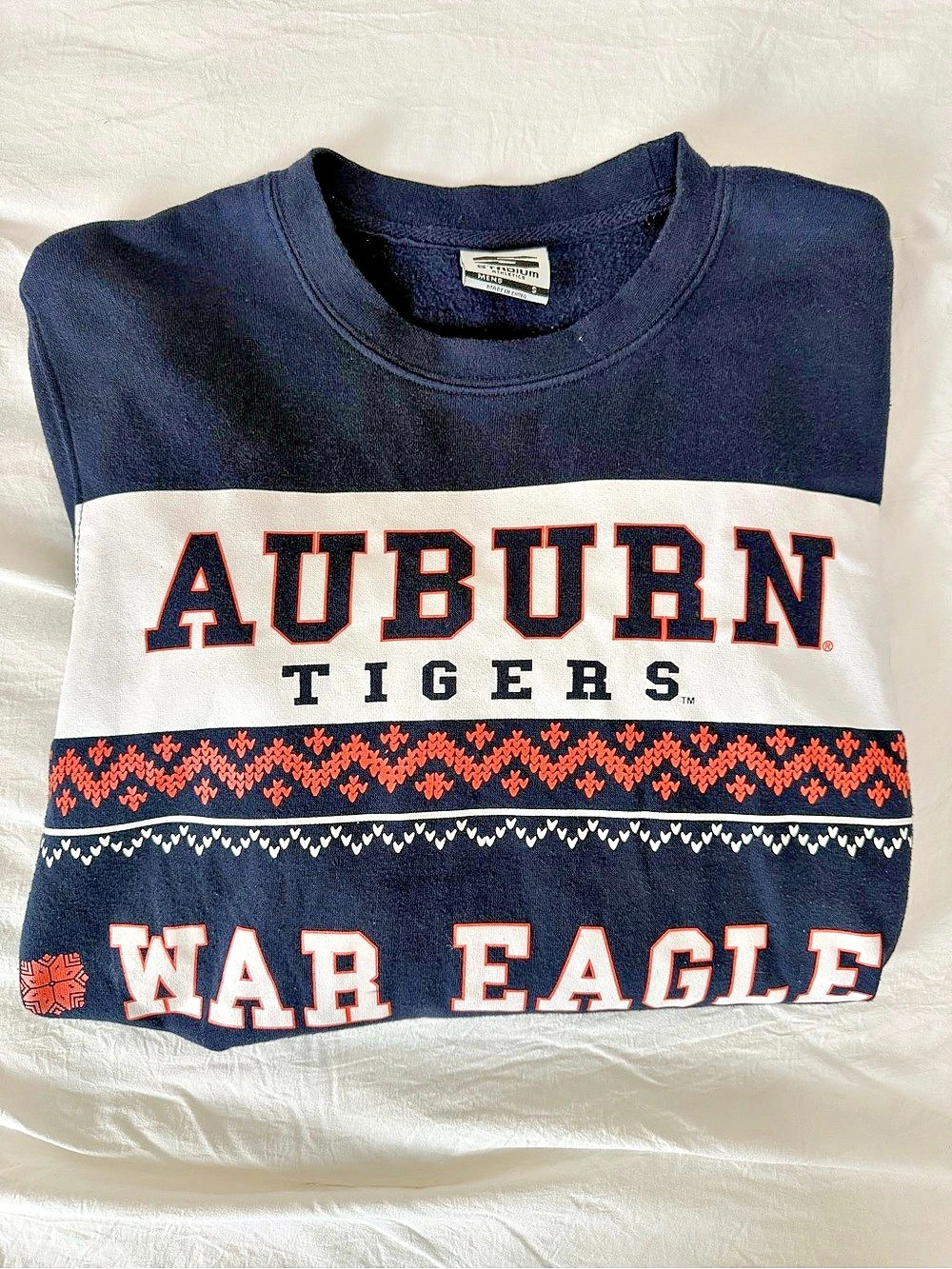 Stadium Athletics Auburn Tigers Graphic Sweatshirt in Blue & White